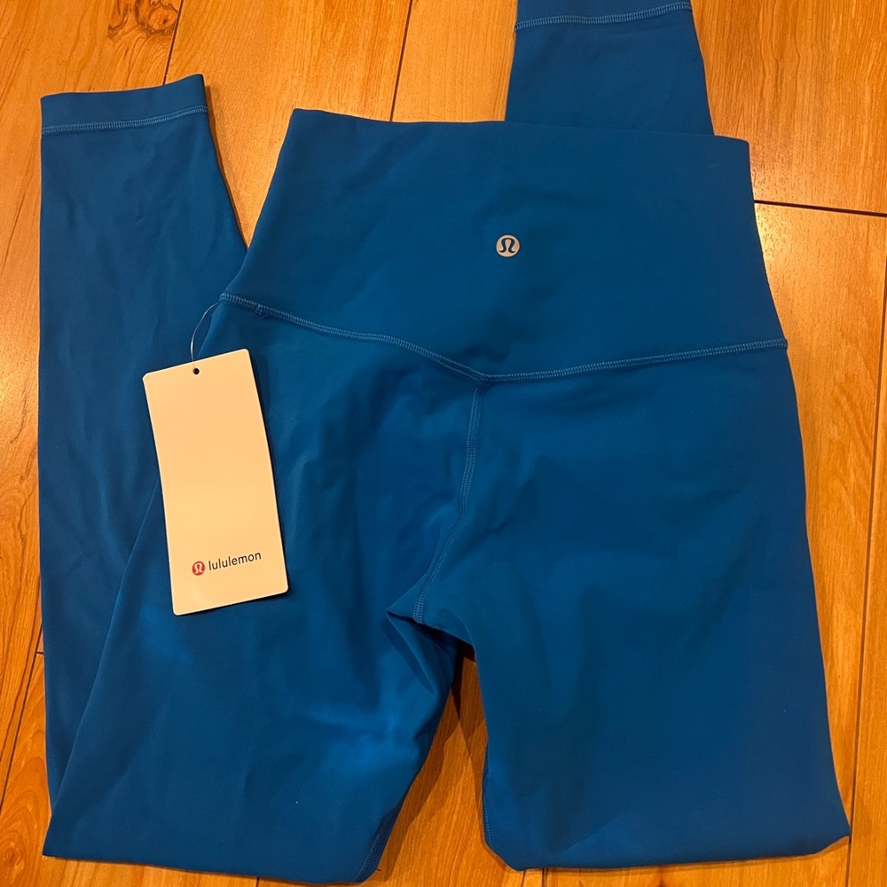 NWT align 25” color “poolside”